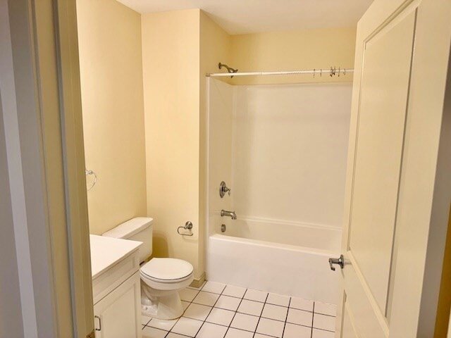 Building Photo - 175 Cottage St