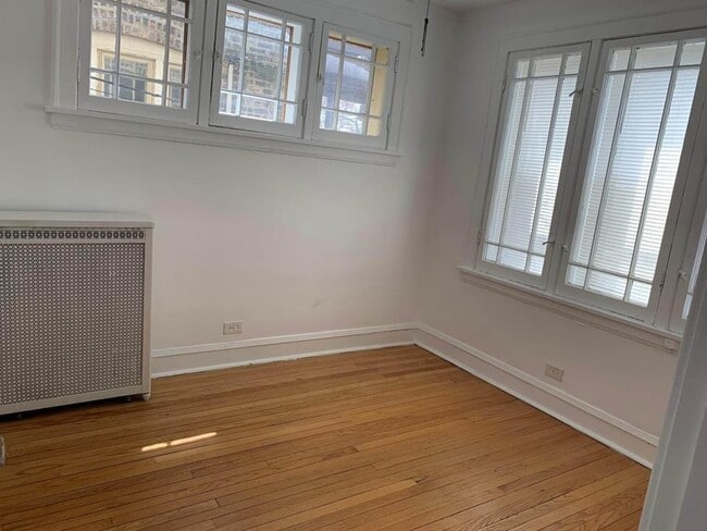 Bedroom 3 - 138 Custer Ave