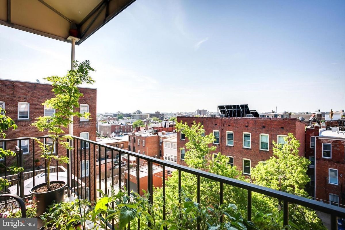 Building Photo - 1830 California St NW