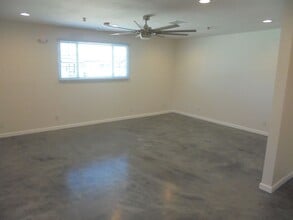 Building Photo - Great Rental