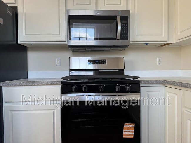 Building Photo - 4790 Maddie Ln