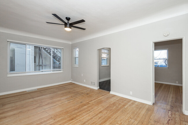 Interior Photo - 1030 Washington