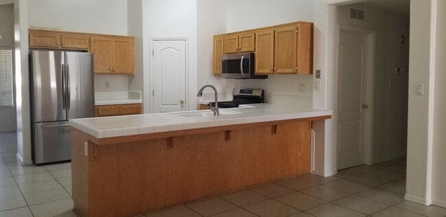 Building Photo - 4700 Betony Dr