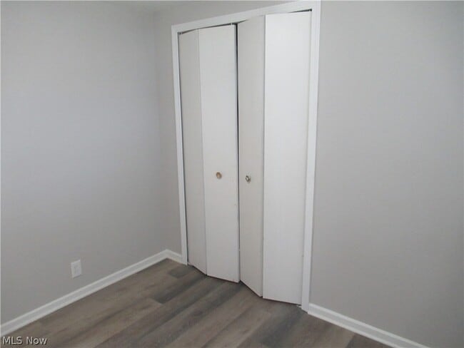 Building Photo - 9295 Dorothy Dr