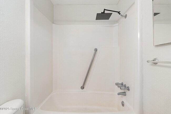 Building Photo - 228 San Paulo Cir
