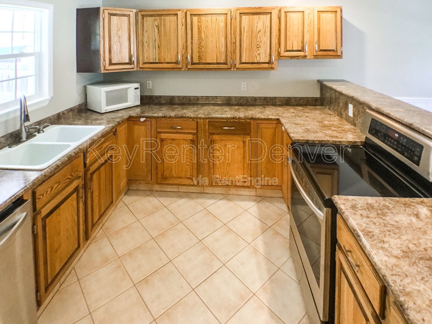 Building Photo - 7012 S Eudora St