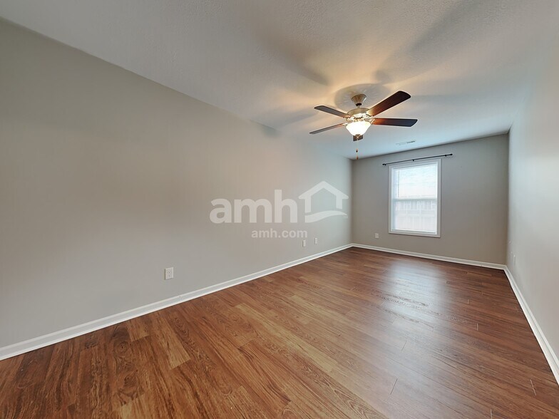 Building Photo - 8124 Cambridge Reserve Dr
