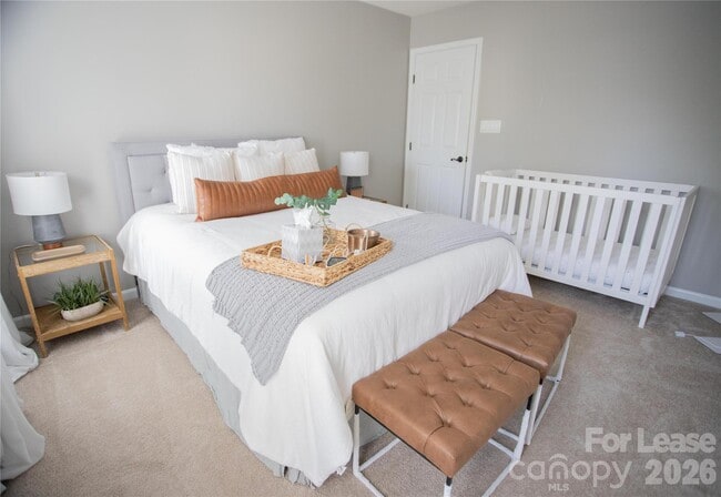 Building Photo - 615 Circle Trace Rd