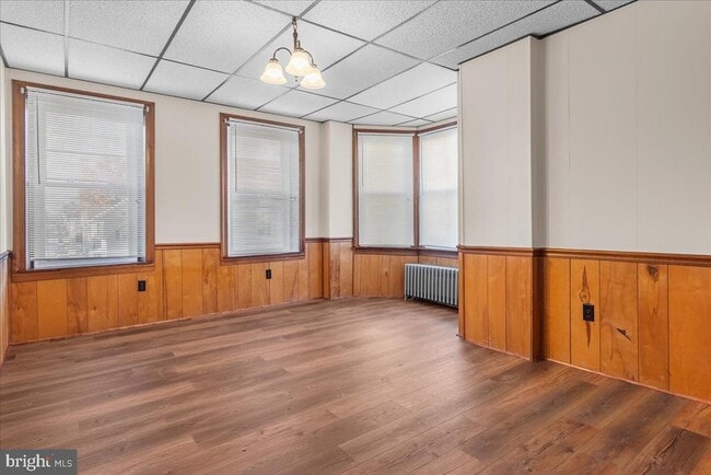 Building Photo - 250 N Mulberry St