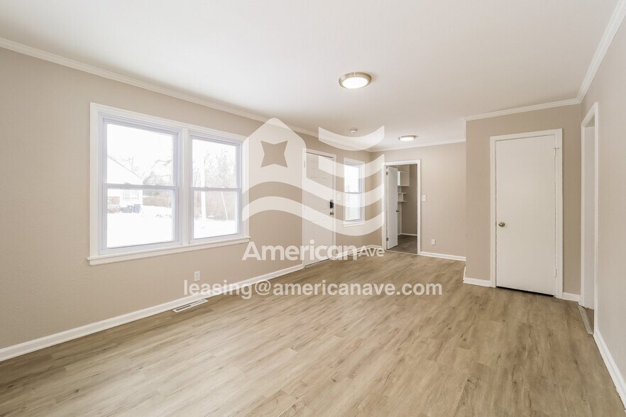 Building Photo - 8317 Olive St