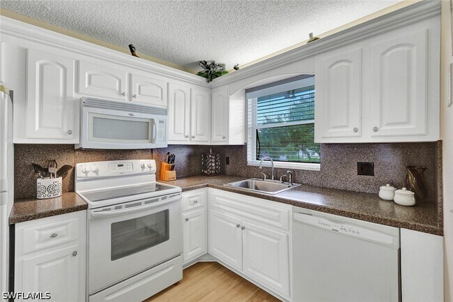 Building Photo - 4346 27th Ct SW