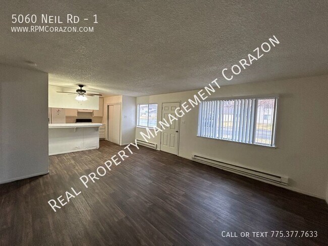 Building Photo - Spring special! $500 off for approved appl...