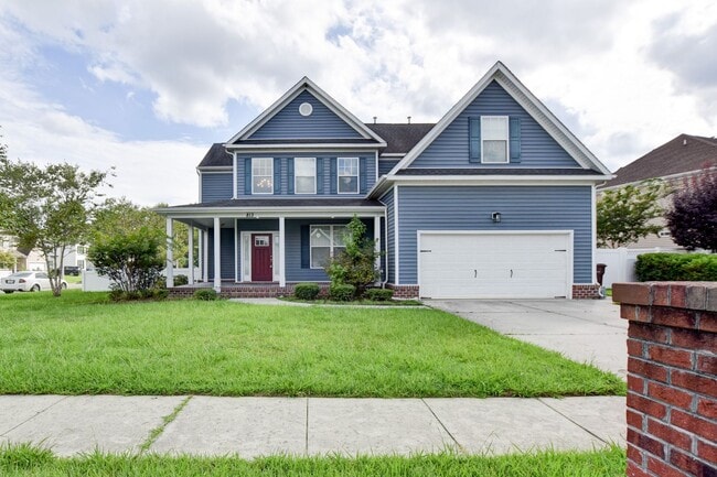 Building Photo - 813 Evelyn Way