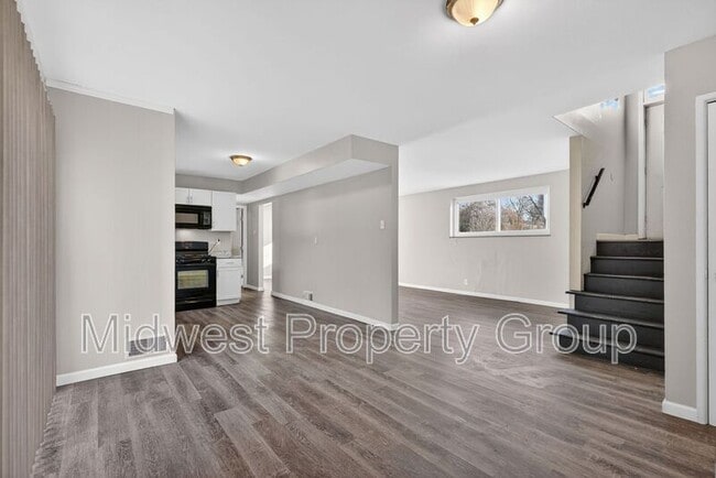 Building Photo - 1165 Derhake Rd