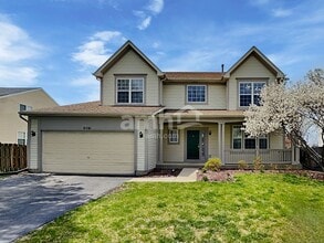 Building Photo - 9781 Chetwood Dr