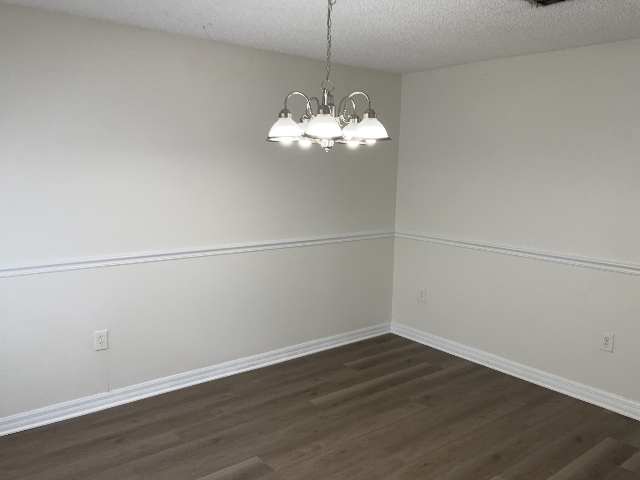Building Photo - 4618 Newbourne Way