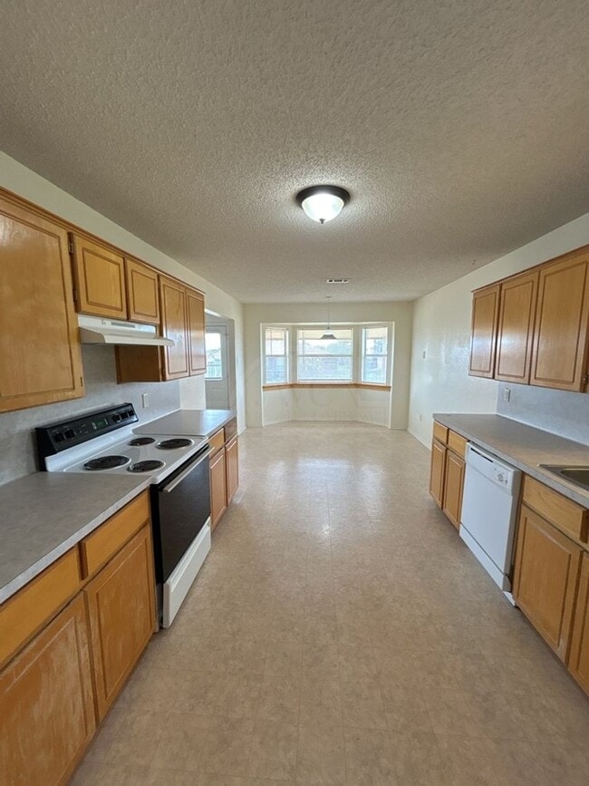 Building Photo - 4406 Secretariat Dr