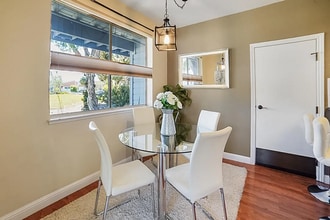 Building Photo - APT C