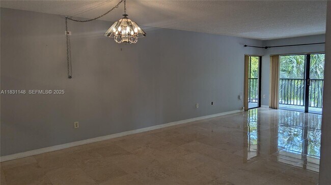 Building Photo - 491 Ives Dairy Rd