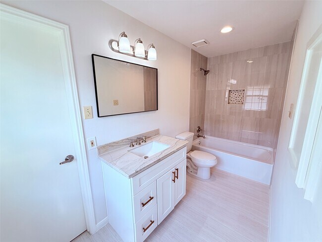 Building Photo - 13407 Carruth Ln