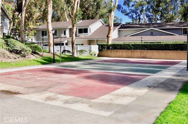 Building Photo - 2470 Coventry Cir