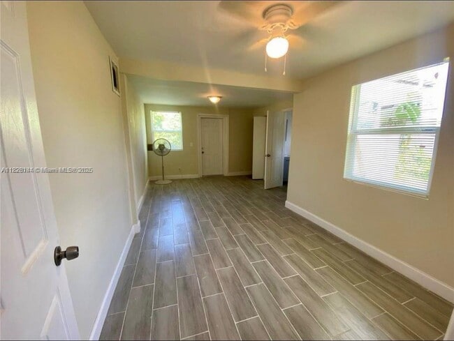 Building Photo - 1818 NW 58th St