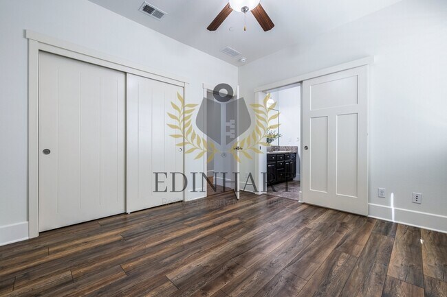 Building Photo - 1632 N Broadbent Ln