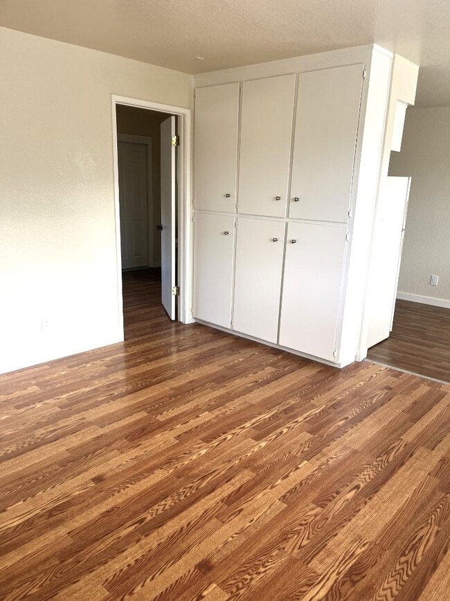 Building Photo - 7551 Rosanna St