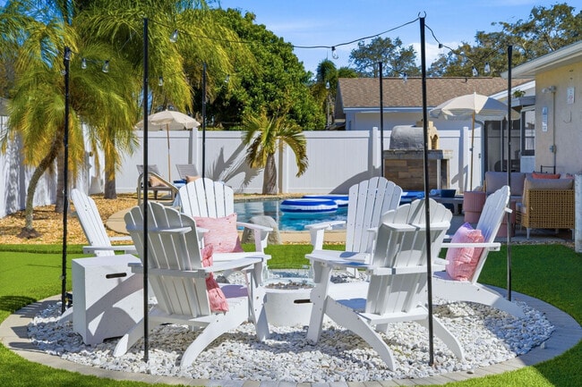 Building Photo - 12299 91st Ave N