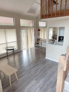 Building Photo - 8443 Sands Point Dr