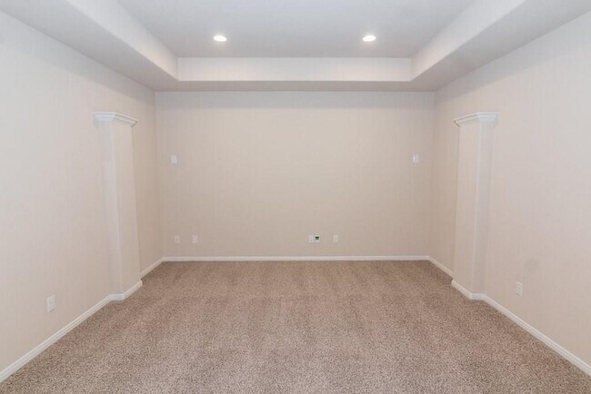Building Photo - 25618 Fleming Lodge Ln