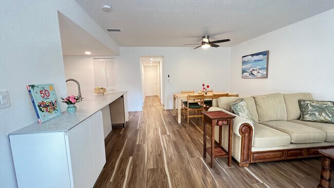 Building Photo - 2870 Rampart Cir