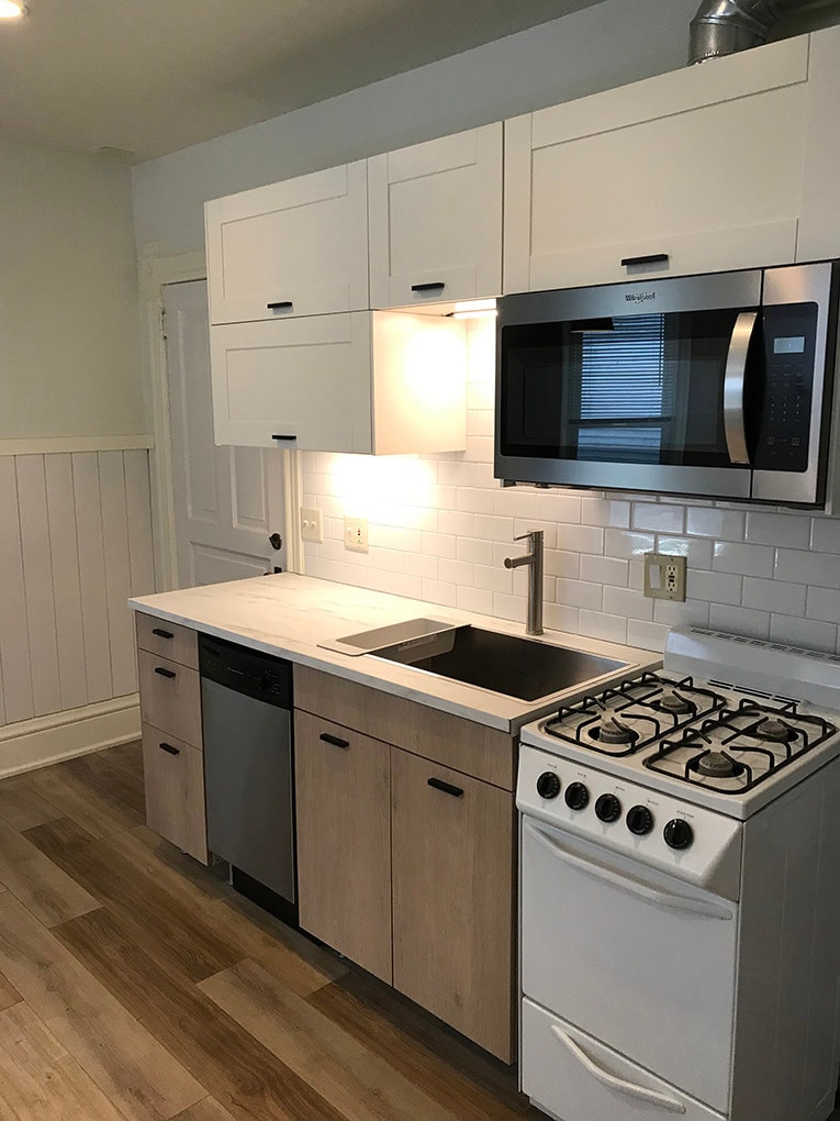 Building Photo - 209 S Broom St