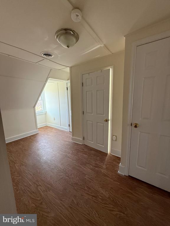 Building Photo - 9253 Dahlgren Rd