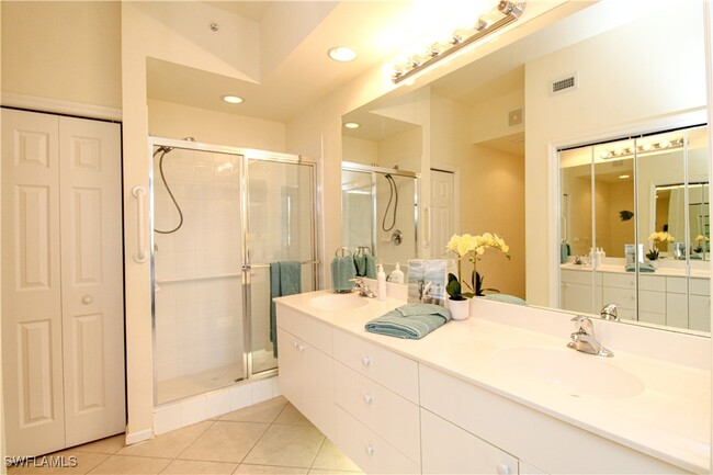 Building Photo - 6810 Beach Resort Dr