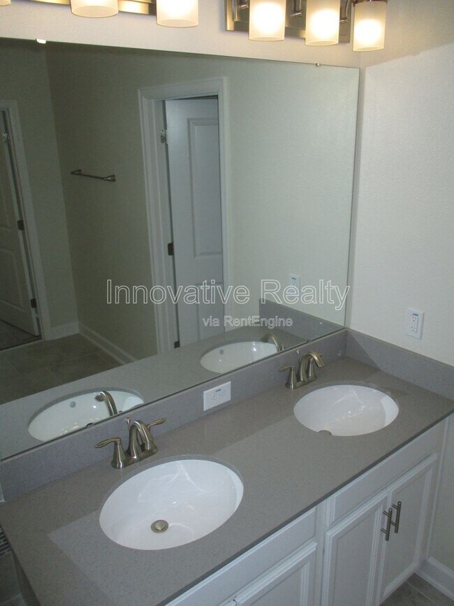 Building Photo - 11504 Whistling Pne Wy