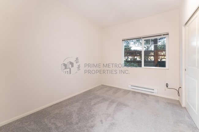 Building Photo - 21026 40th Pl S