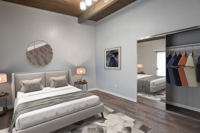 Building Photo - 5014 Chaparral Way