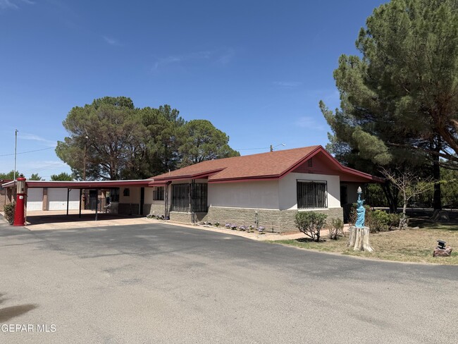 Primary Photo - 10650 Socorro Rd