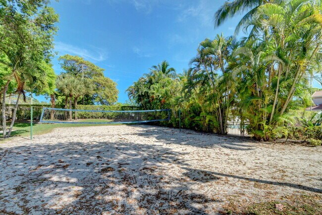 Building Photo - 501 Belmont Pl