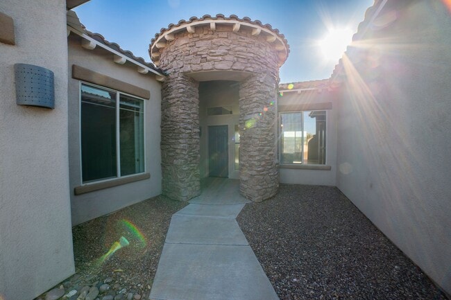Building Photo - 14976 S Camino Rio Puerco
