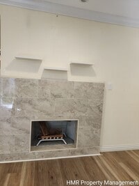 Building Photo - MOVE IN SPECIAL - Charming Single-Story Home