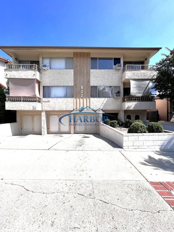 Primary Photo - 822 S Leland St