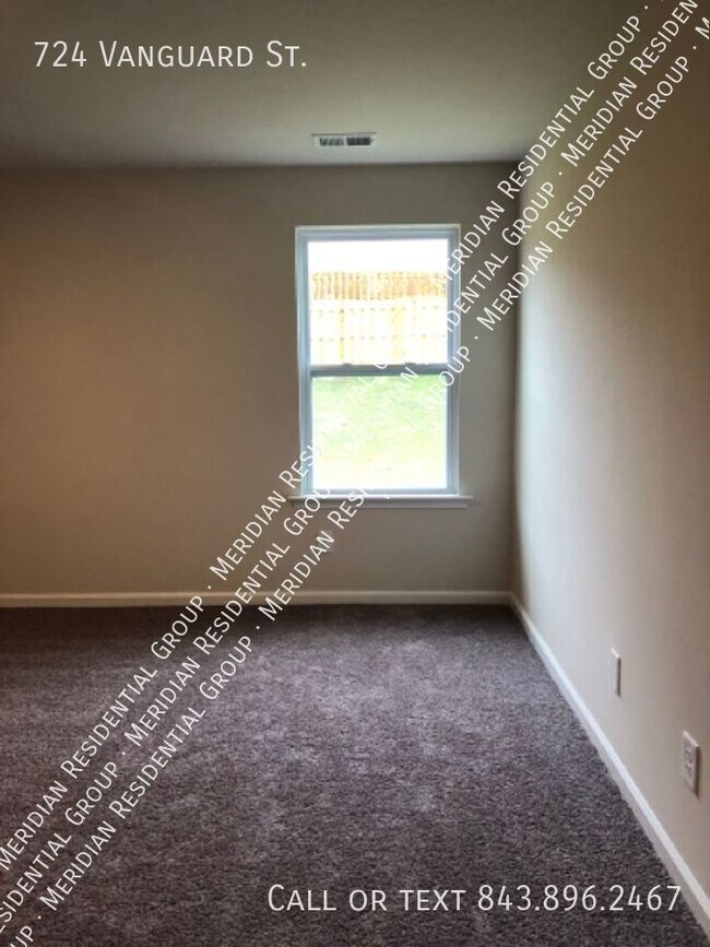 Building Photo - 4 Bd 2.5 Ba Home Located in Cannon Springs!
