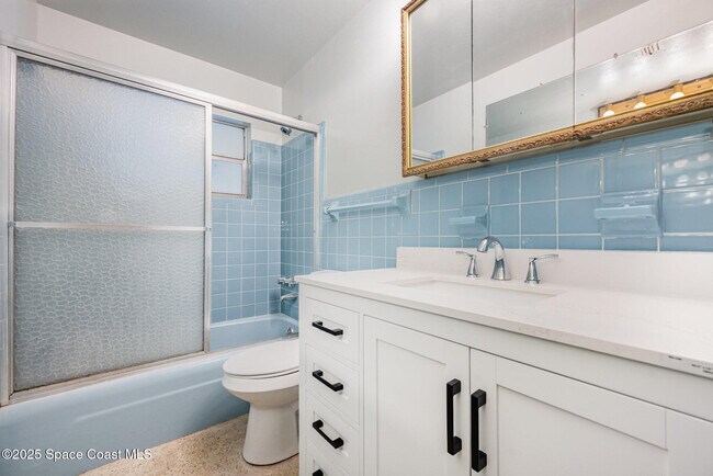 Building Photo - 4320 Beacon Ave