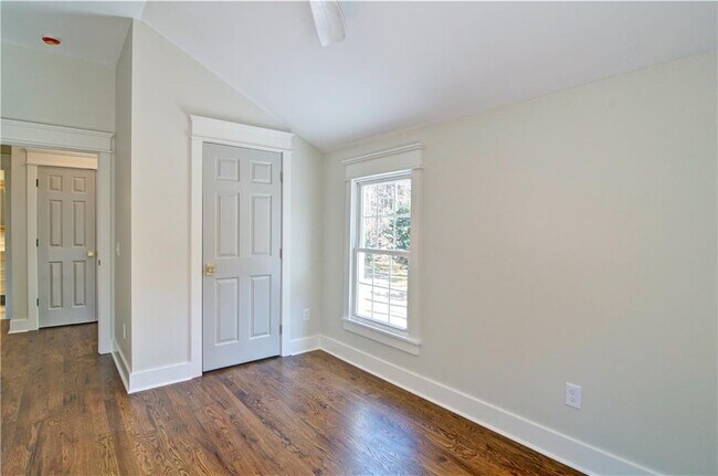 Building Photo - 12485 Reinhardt College Pkwy