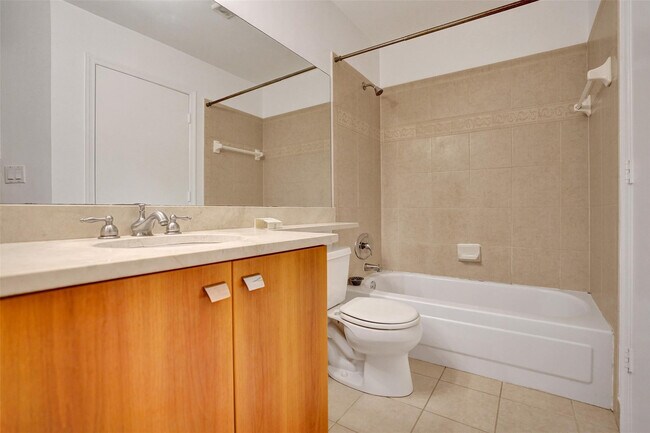 Building Photo - 1050 Crystal Way