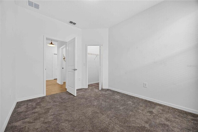 Building Photo - 281 Piave St
