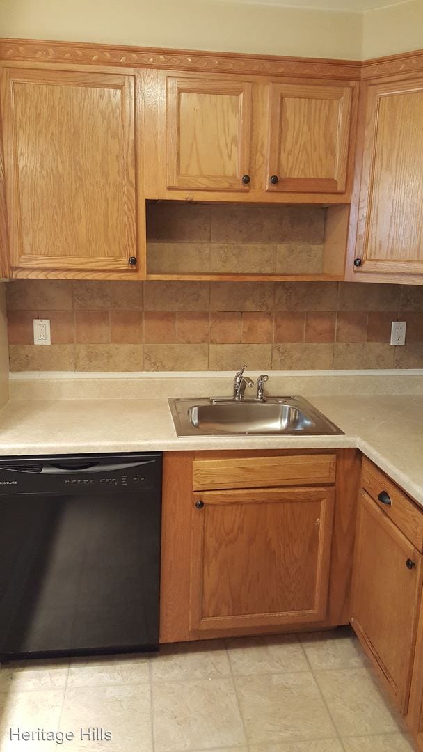 Building Photo - 600 Canal St