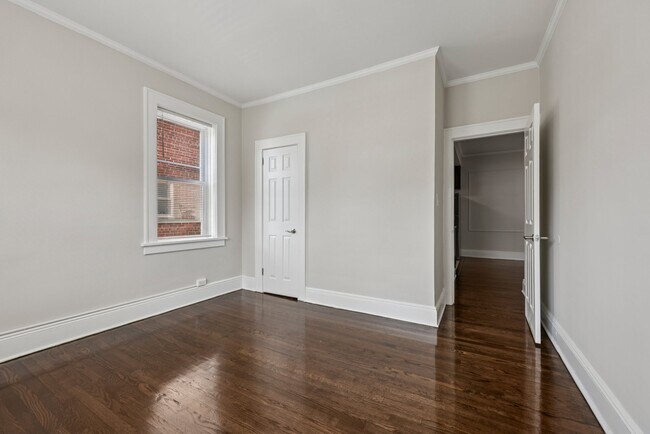 Building Photo - 539 Joralemon Street Apts